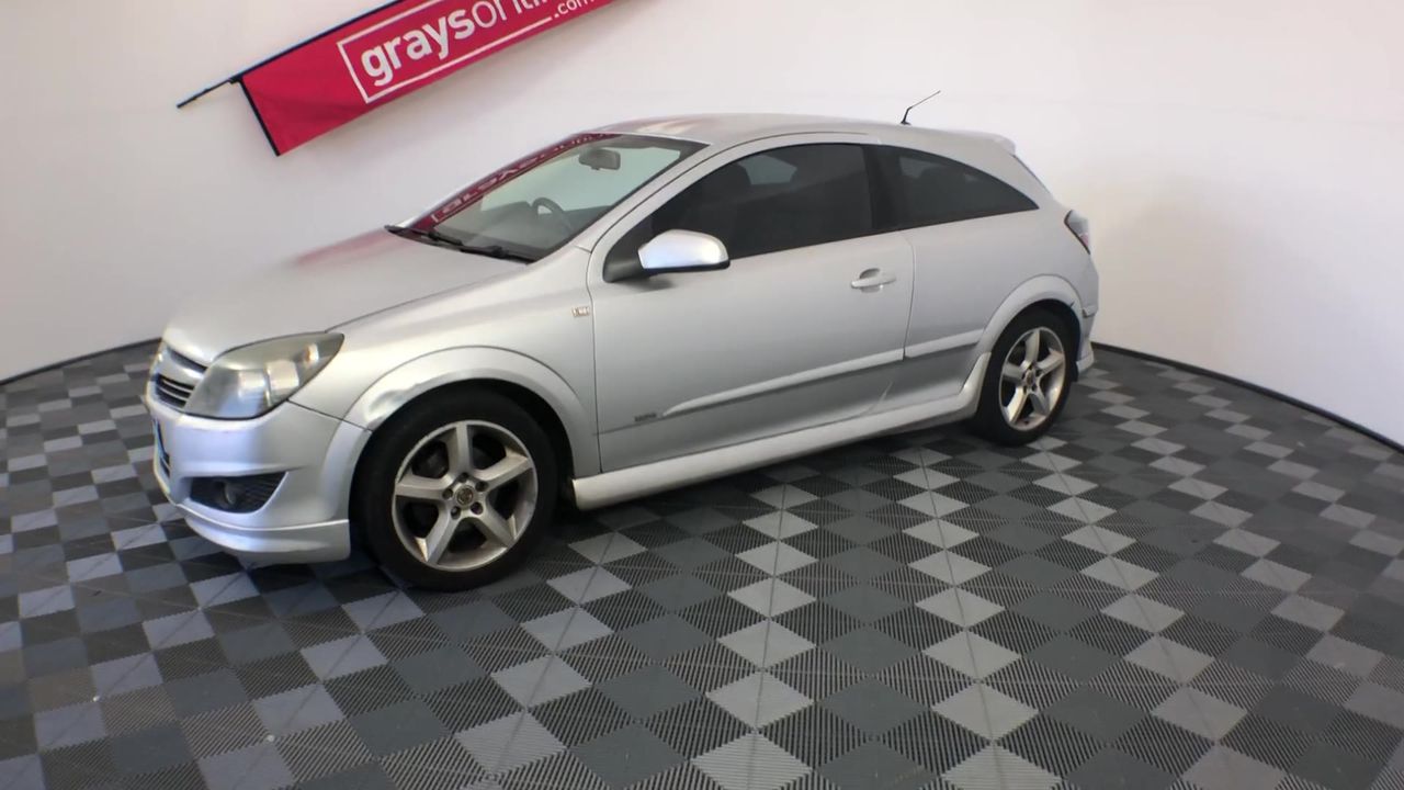 Bulk Pack of 12 Earrings in Gold