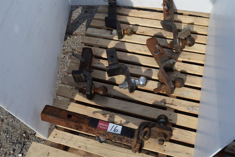 1975 Leyland Mini Manual Wagon and Trailer