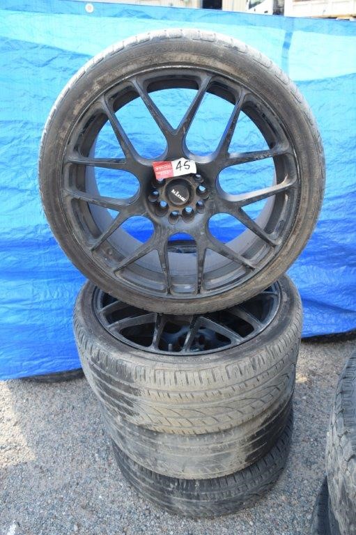 6mm Moonstone & Baroque Pearl Pendant Charm Bracelet