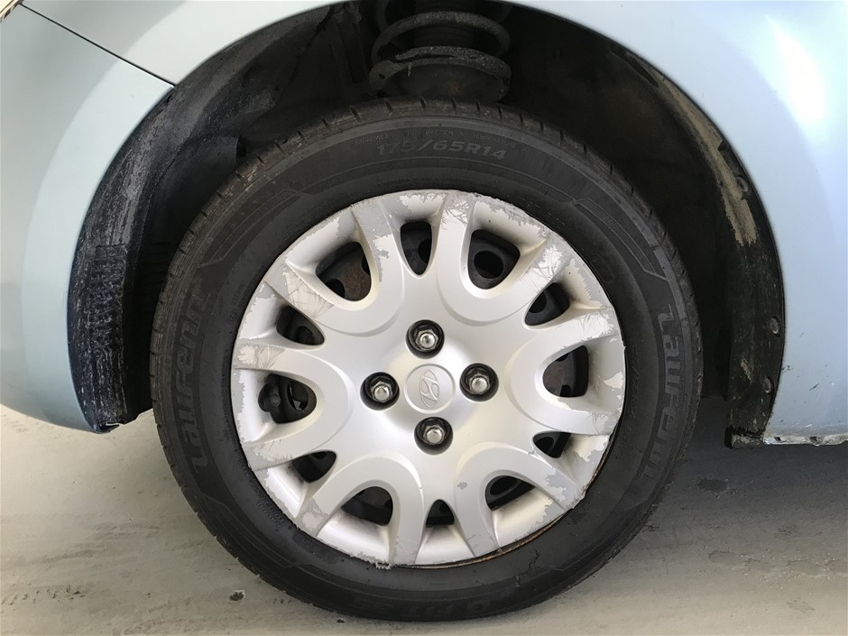 ROBOROCK Qrevo S Vacuum, White, RR-QRS02-03-WHT. NB: No box