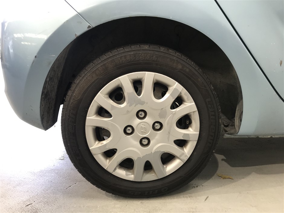 NINJA Swirl by CREAMi, 13-in-1 Soft Serve and Ice Cream Maker, Colour: Plat