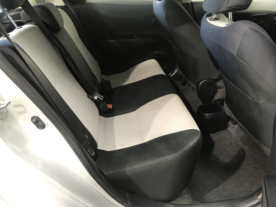 BUNDLE of 2 items: MAXI-COSI Deluxe Baby Car Seat Mirror + BUBBA BLUE Bambo