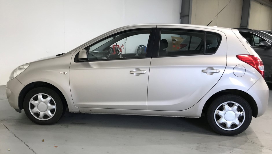 1/100 Scottdale gold bar unc