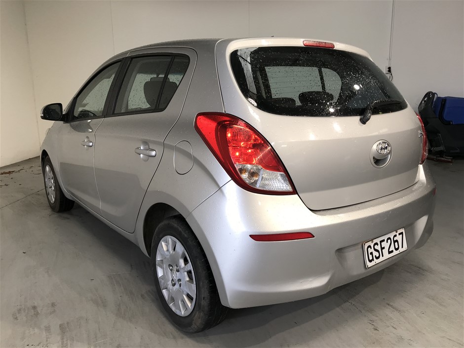 1/10 Oz 999.5 Silver Red Kangaroo & Joey 2025 AU Bullion Merchants Roundx4