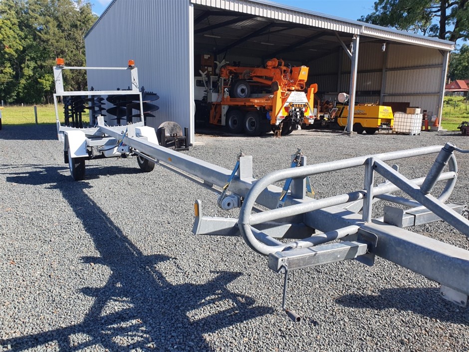 1966 Australia First & Last Queen Elizabeth Silver Round Fifty Cents
