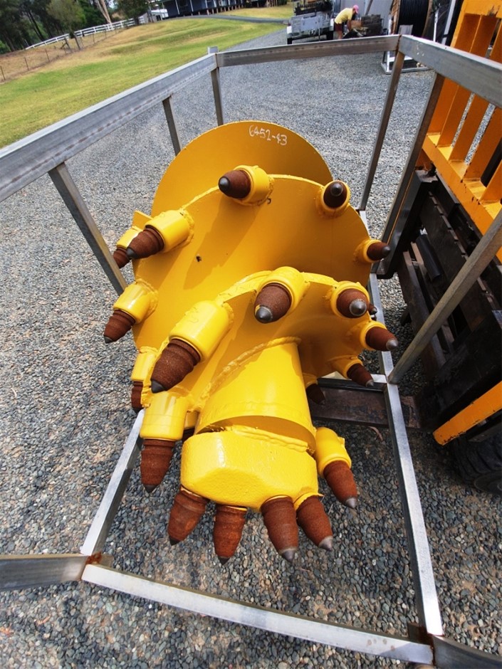 NEW XC Ford Cobra Colour Silver Stunner Coin with C.O.A. LTD