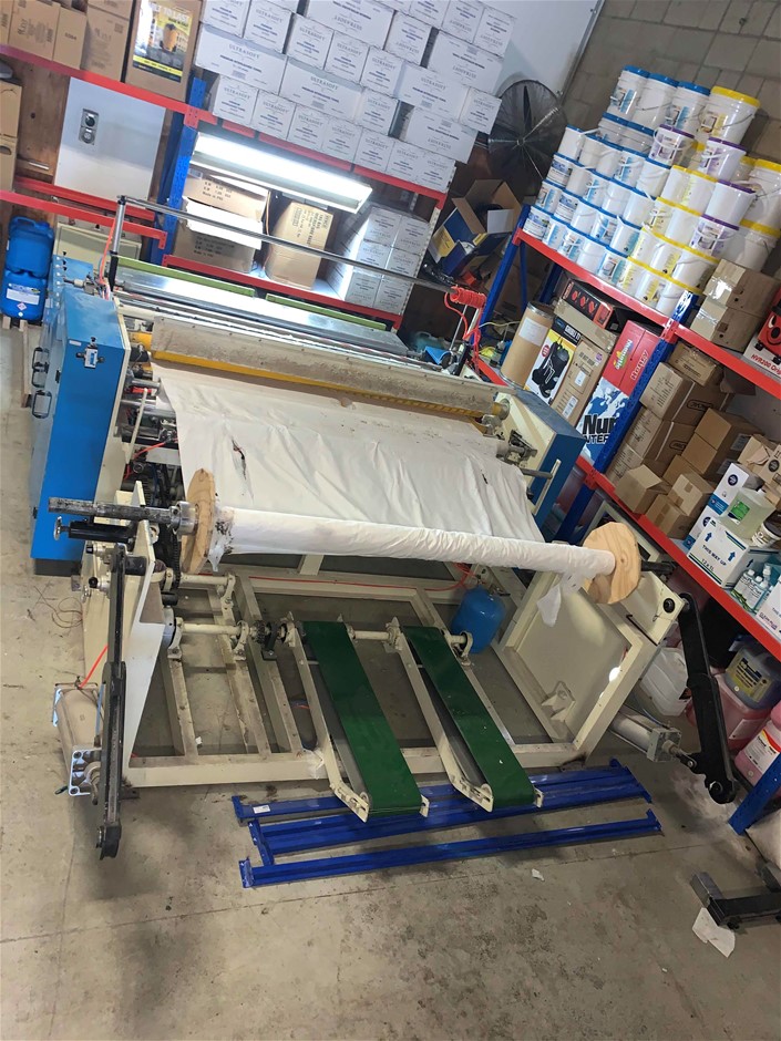 0.20 TCW yellow round various diamonds