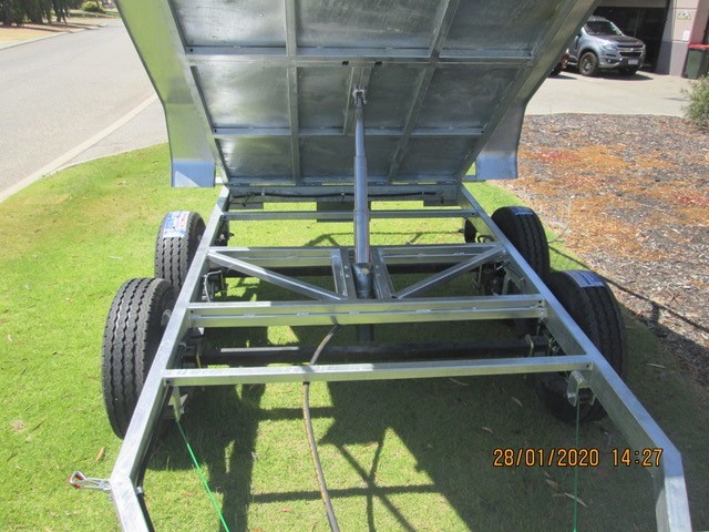 Elephant in the Room Shiraz (6x 750mL).