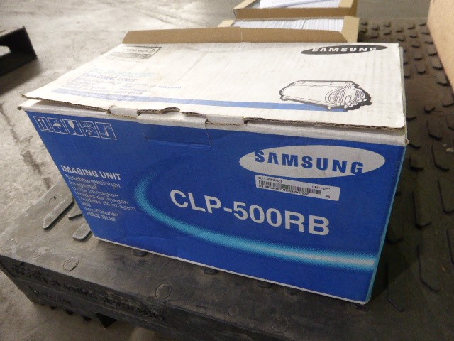 Little Giant Shiraz (6x 750mL).