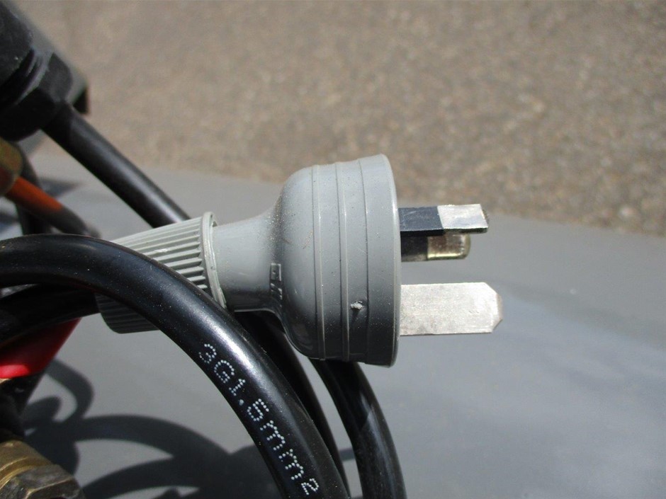 The Drover Moscato 2022 (6x 750mL) NSW