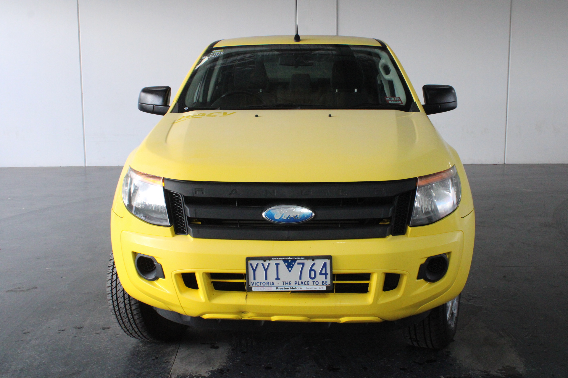 2.65 Carat White/off white diamond various bulk