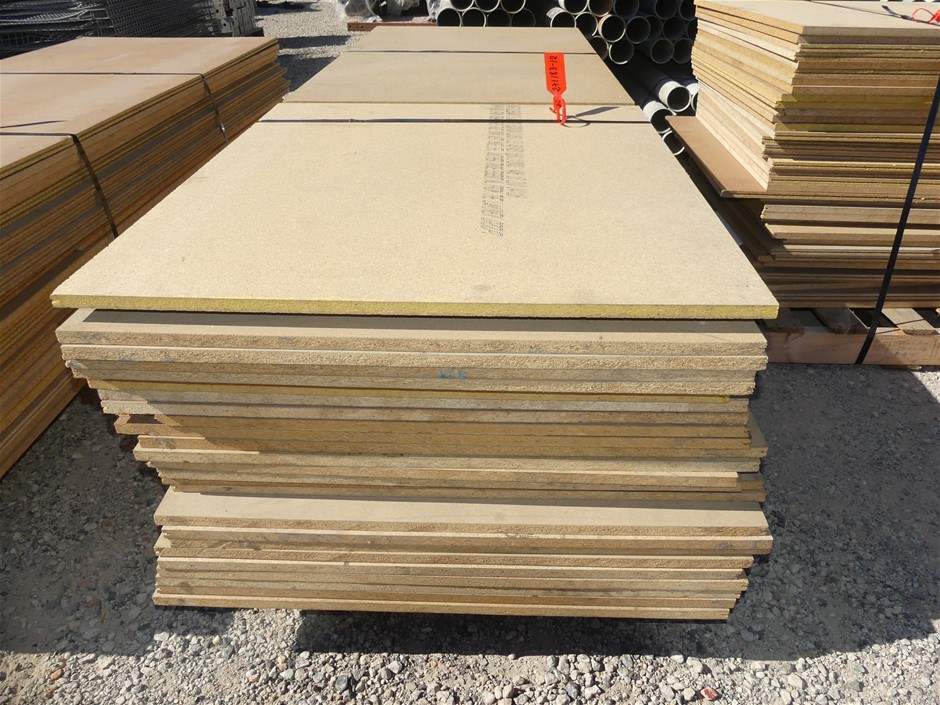 Stunning Bangle with Designer Rose Ball Clasp