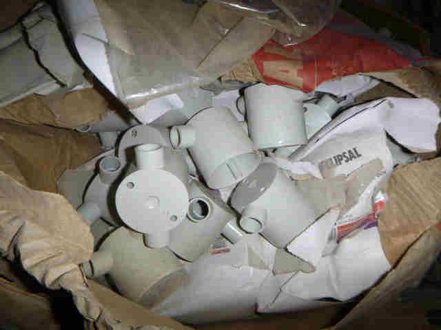 Last Piece - Minimalist Crystal Stud Earrings in Gold