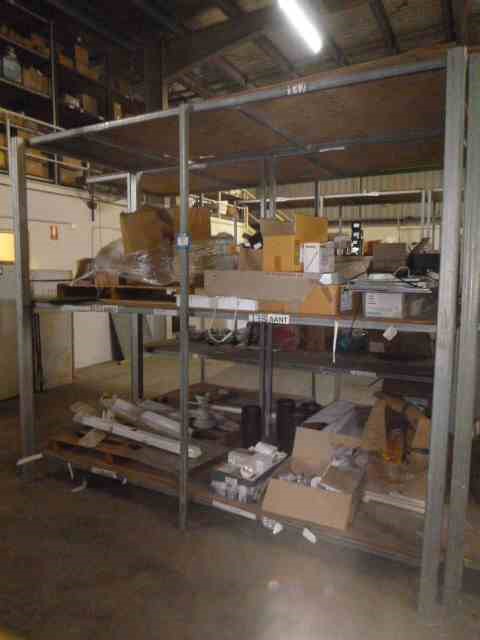 0.20 TCW yellow round various diamonds