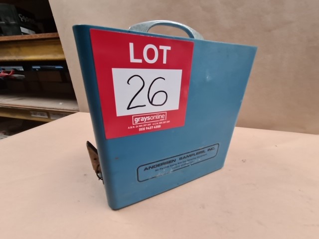 One Yellow Sapphire Gemstone