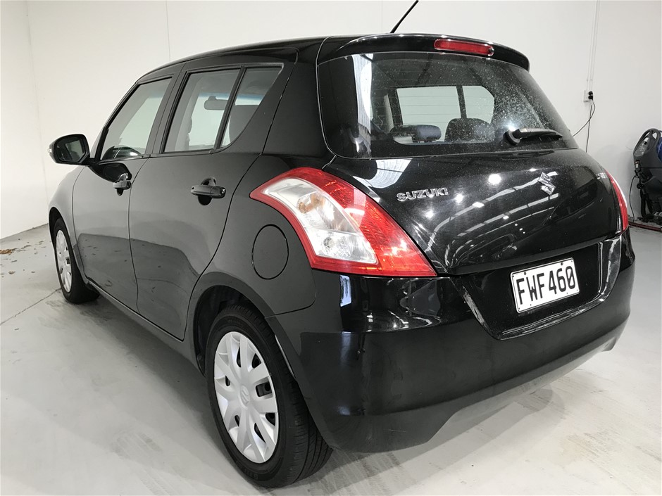 0.50ct Snake GRA Certified Moissanite 925 Silver Pendant Necklace