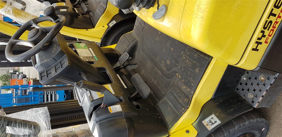 8sqft Top Grade Purple Nappa Lambskin Leather Hide