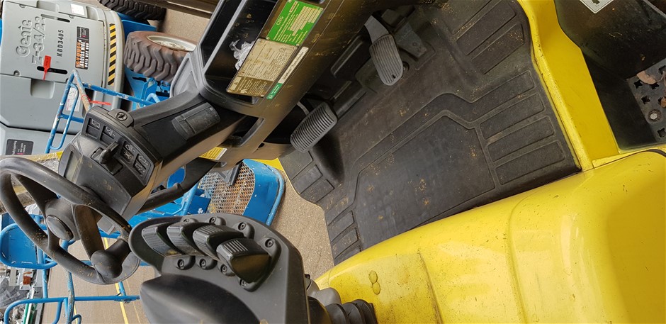 7sqft sqft Bubble Effect Genuine Black Lambskin Leather Hide