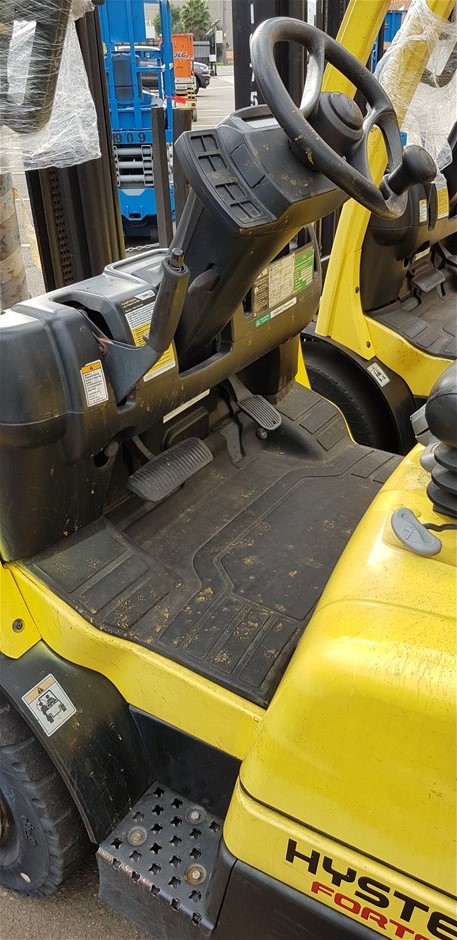 2024 4 in 1 Skid Steer Loader Bucket (Unused)