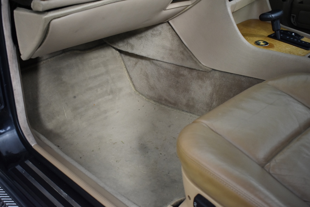 Lot of two stamped sterling silver vintage estate rings