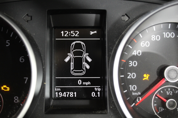 Wolf Blass Zero Alcohol Sparkling Cuvee NV (6x 750mL).