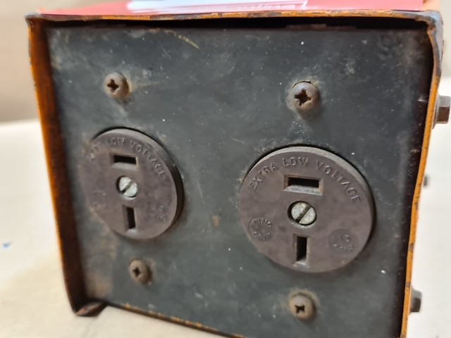 Hero of Zero (PF) Pinot Noir (6x 750mL)