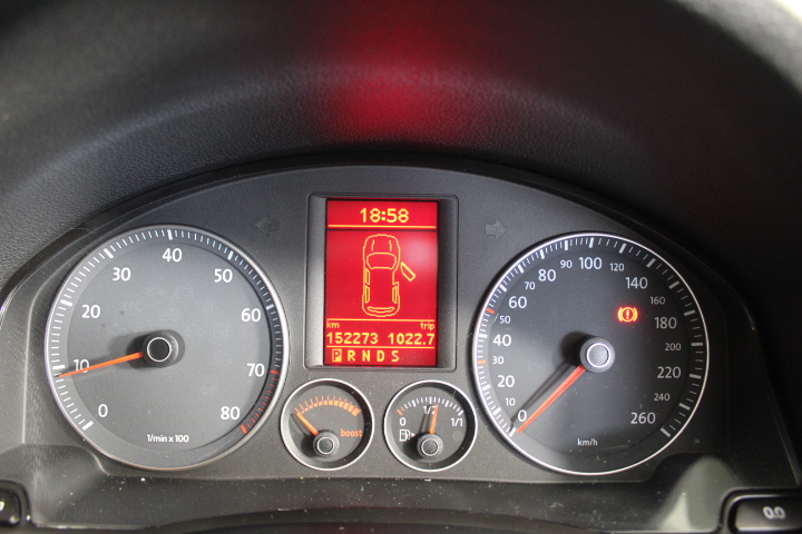 Rawson's Retreat Semillon Sauvignon Blanc (6x 750mL).