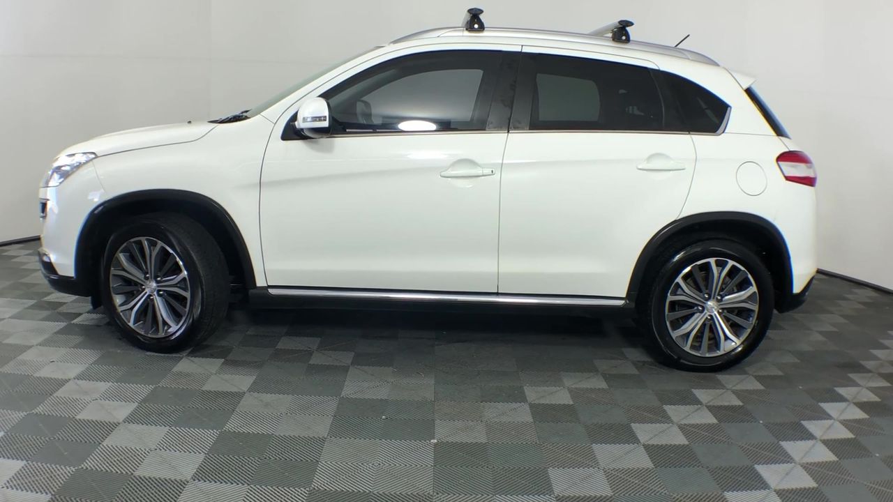 Divici Prosecco Organic NV (6 x 750mL), Italy.