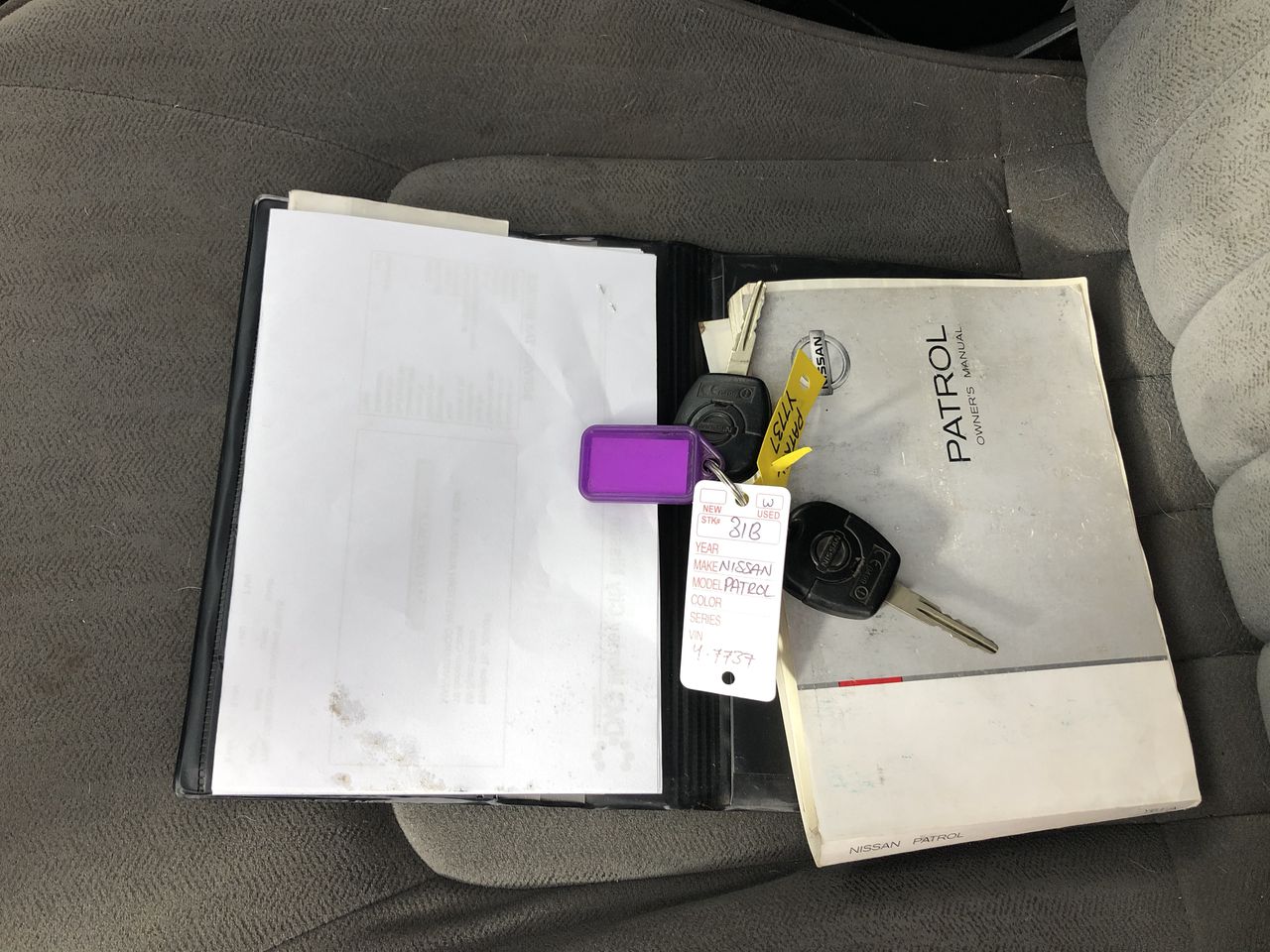 Jules Roy Chardonnay 2023 (6x 750mL), France.