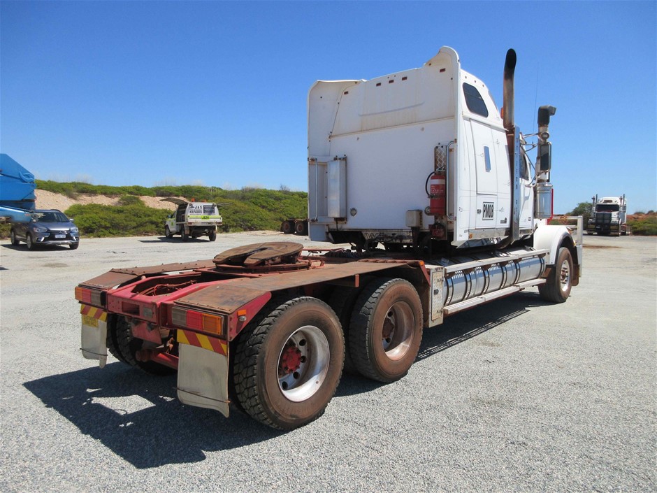 Mixed French Bubbles Pack #7, (12x 750mL), France.