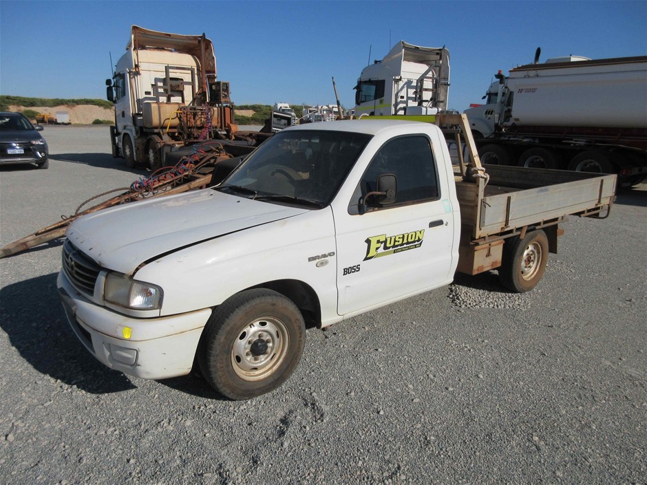 Fresh Water Pearl Dainty Stud 999 Sterling Silver Earrings