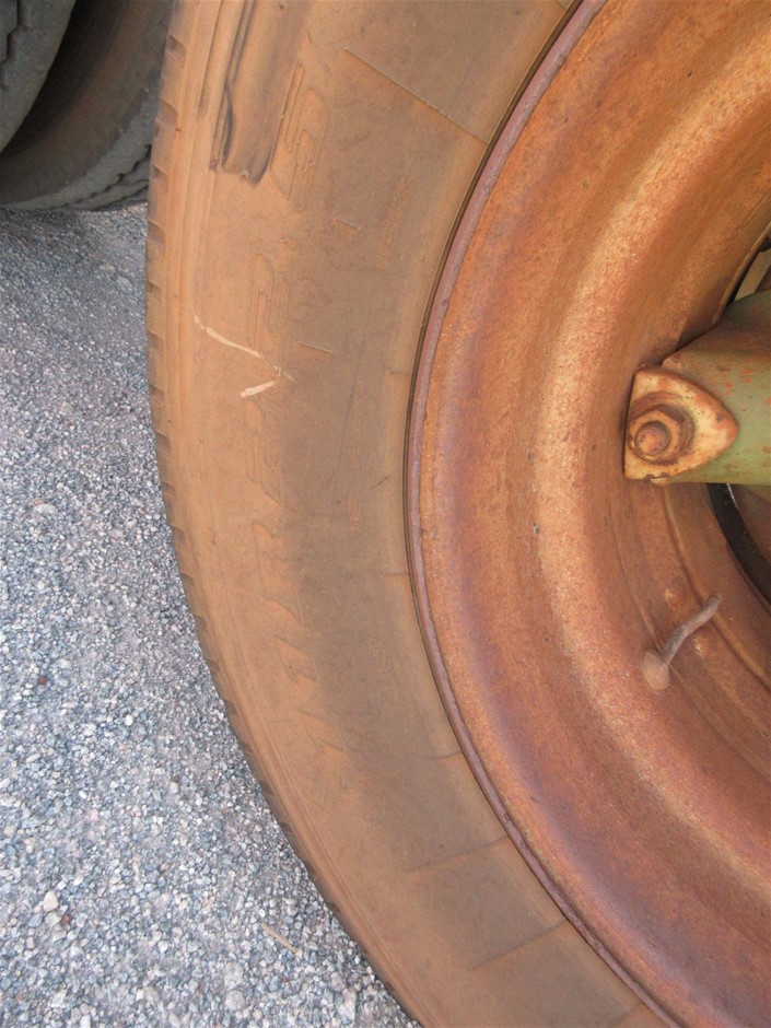 Heavy duty 20ft Container Shelter with End Wall (Unused)