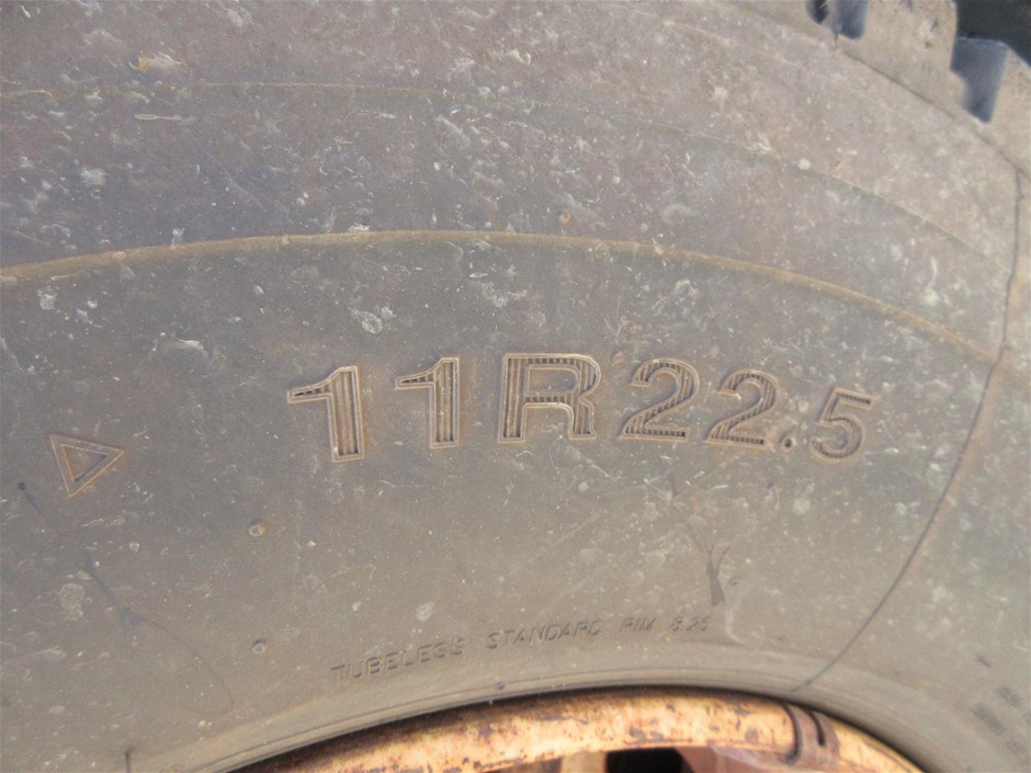 Rock Bucket (Unused),