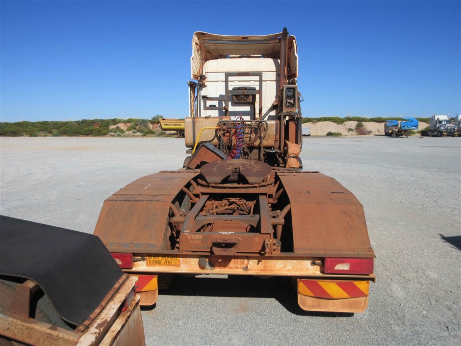 PYLE Video Projector Mount Stand, Adjustable Height 20.5in-59in, Rotating S