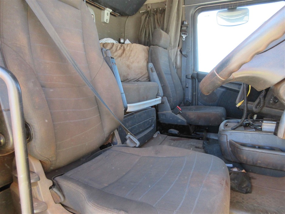 LEAPFROG Dance-Around Learning Hound.