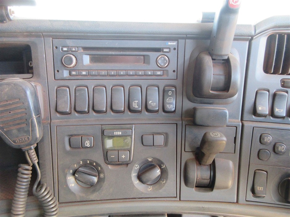 MEGA BLOKS First Builders Big Building Bag, 80 Pieces. NB: Missing One Bloc