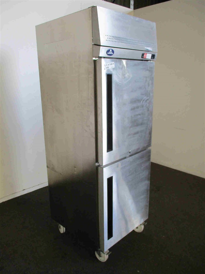 <p>Boxes of Goat Leather Work Gloves x 4</p>