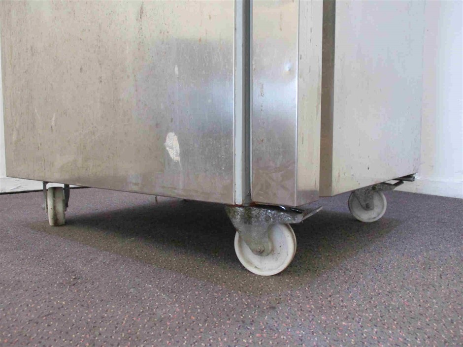 <p>Pallet of Polyester Work Gloves Palm Coated with Crinkled Latex</p>