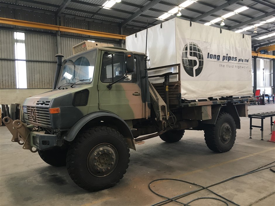 Wynns  Coonawarra Black Label Cabernet Sauvignon 2000 (3x 750mL),