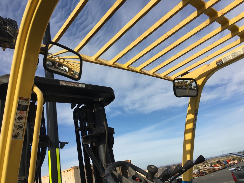 Koonara Golden Orb Sparkling Shiraz Piccolo NV (24x 200mL) Wrattonbully, SA