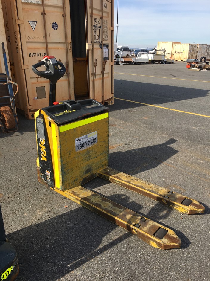 McGuigan The Plan Malbec 2022 (6x 750mL) NSW