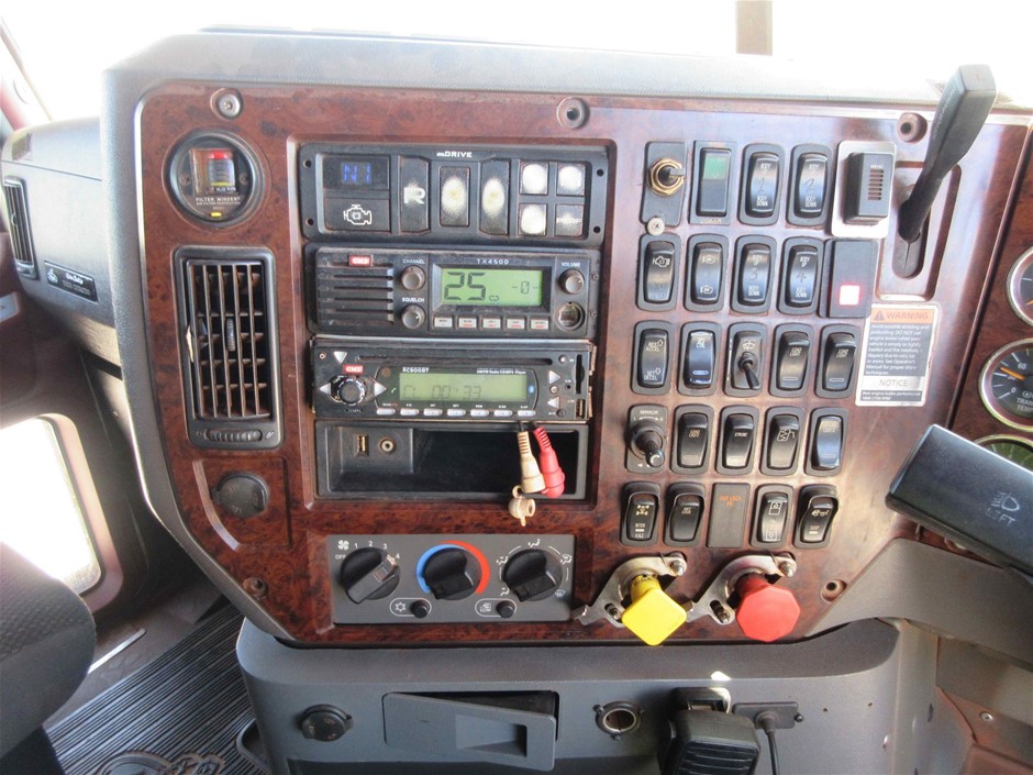 Vitners Cabernet Sauvignon 2017 (6x 750mL) SA