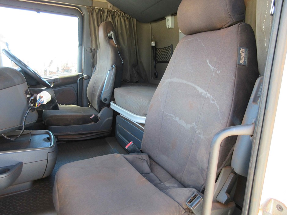 Yellowbox Mid Strength Pinot Noir 2023 (12x 750mL) SA