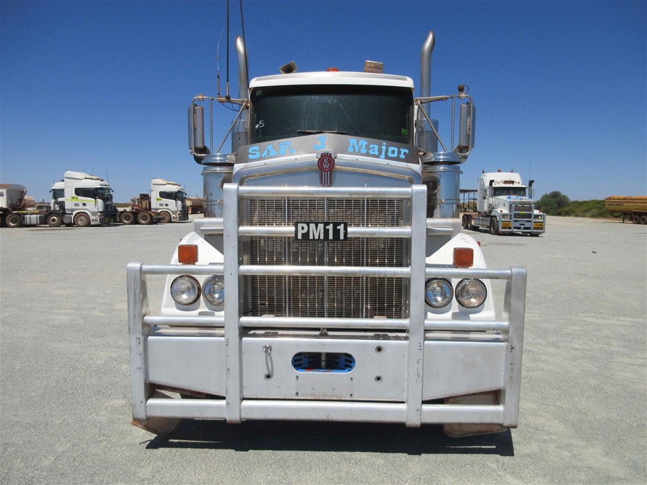 2008 BMW 320i 320i EXEC. E90 Automatic Sedan