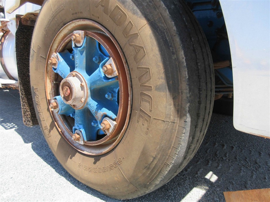 Yellowtail Shiraz 2021 (6x 750mL) SEA