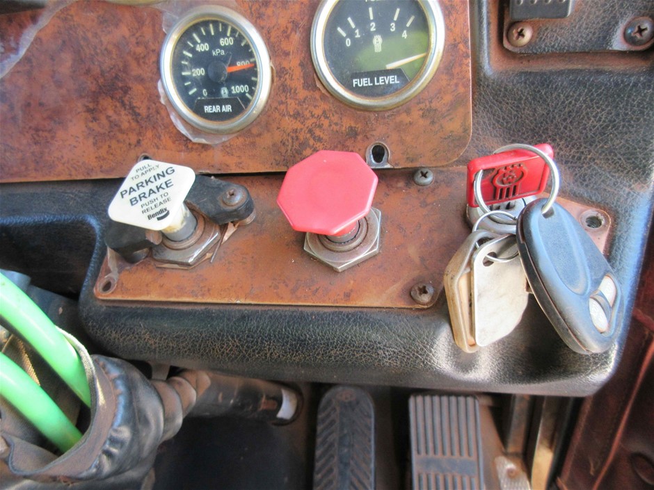 Casella Limited Release Cleanskin Shiraz 2012 (12x 750mL) McLaren Vale