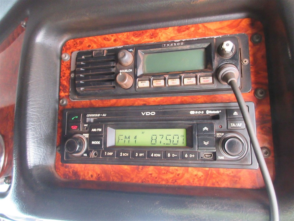 Wolf Blass Red Label Semillon Sauvignon Banc (6x 750mL)