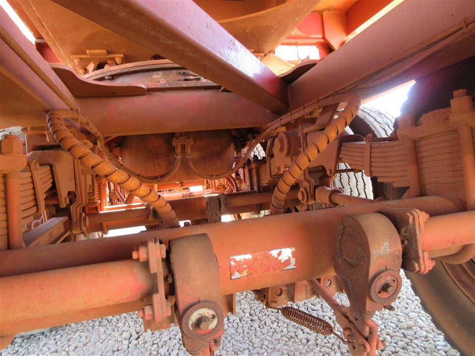 Lindeman's Gentleman's Collection Cabernet Sauvignon (6x 750mL).