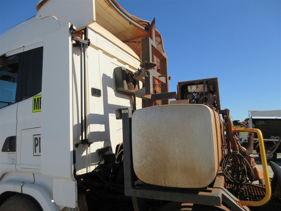 2 x 2XU Unisex Propel Neoprene Ankle Cut Swim Booties. Size [US 4/ AU 3], B