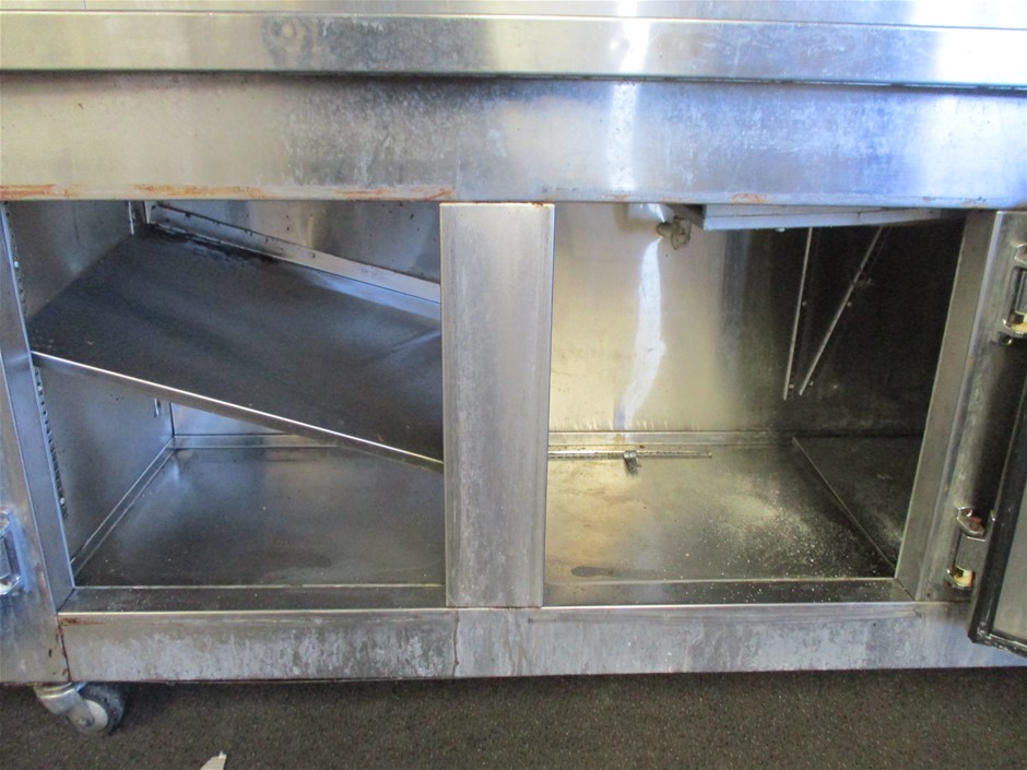 WORK SHARP Professional Precision Adjust Knife Sharpener.